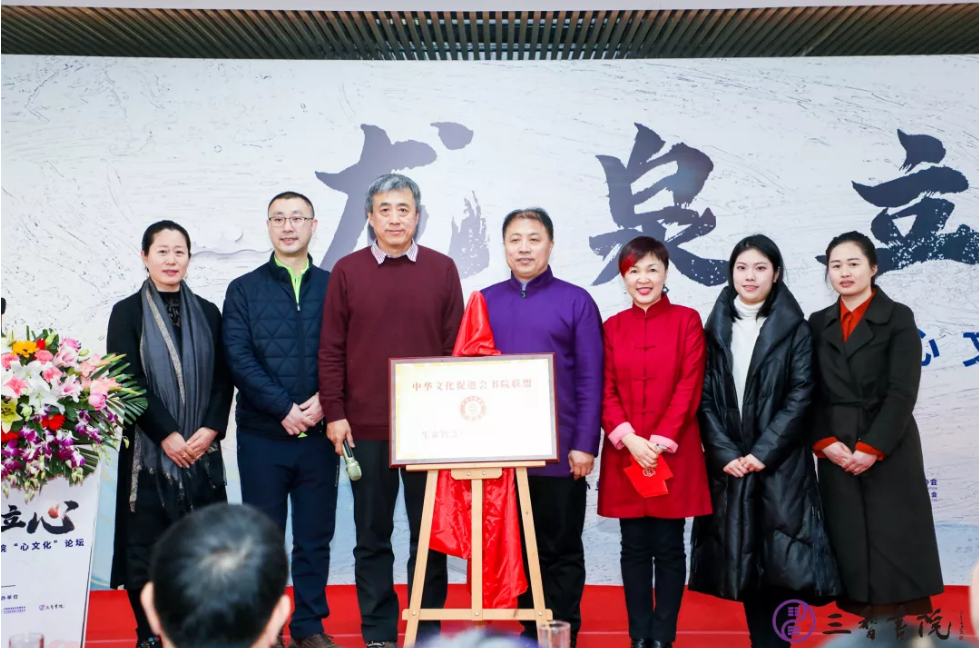 1637742793968401.png image.png